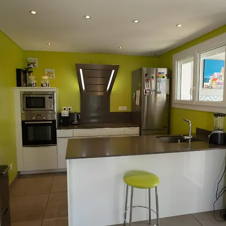 Villa T4bis Climatisee Avec Piscine Privee Et Wifi Vias