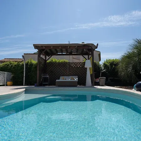 Villa T4bis Climatisee Avec Piscine Privee Et Wifi *