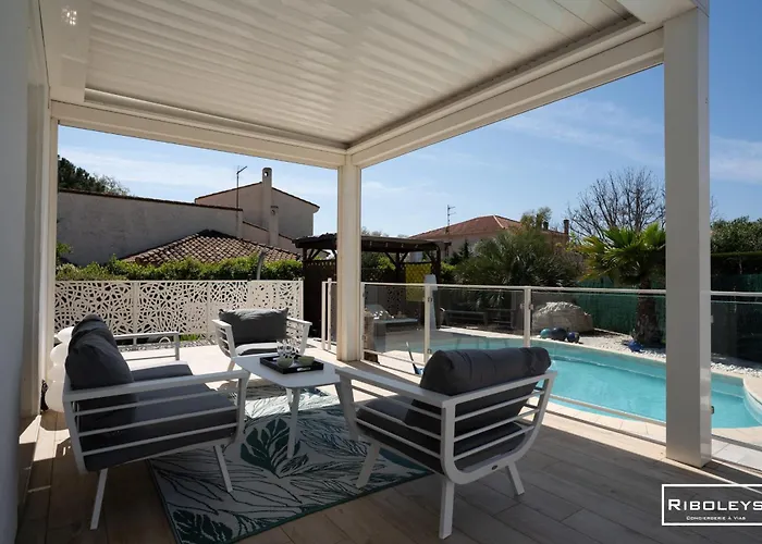 Villa Riboleys - Villa T4Bis Climatisee Avec Piscine Vias