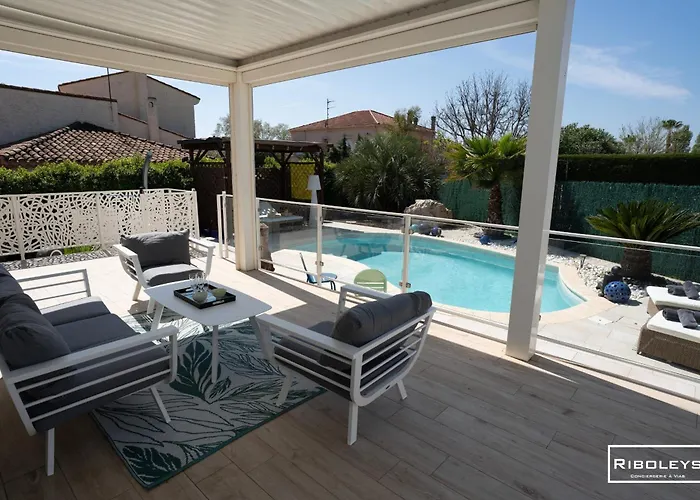 Riboleys - Villa T4Bis Climatisee Avec Piscine *