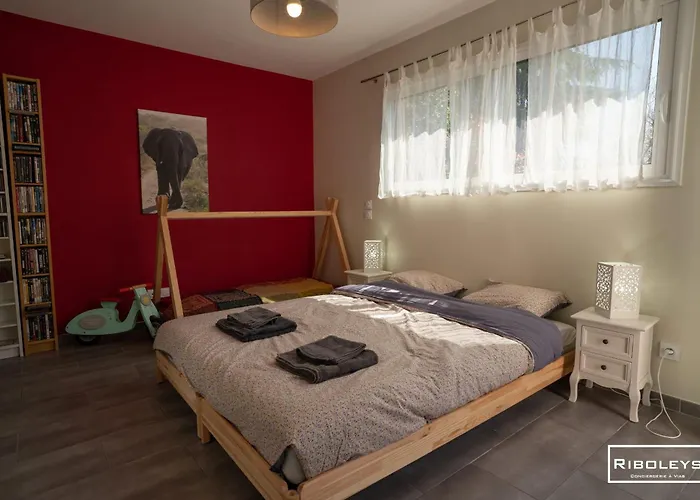 Riboleys - Villa T4Bis Climatisee Avec Piscine